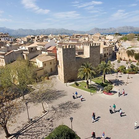 Apartamentos Carlos V Alcudia  Bagian luar foto