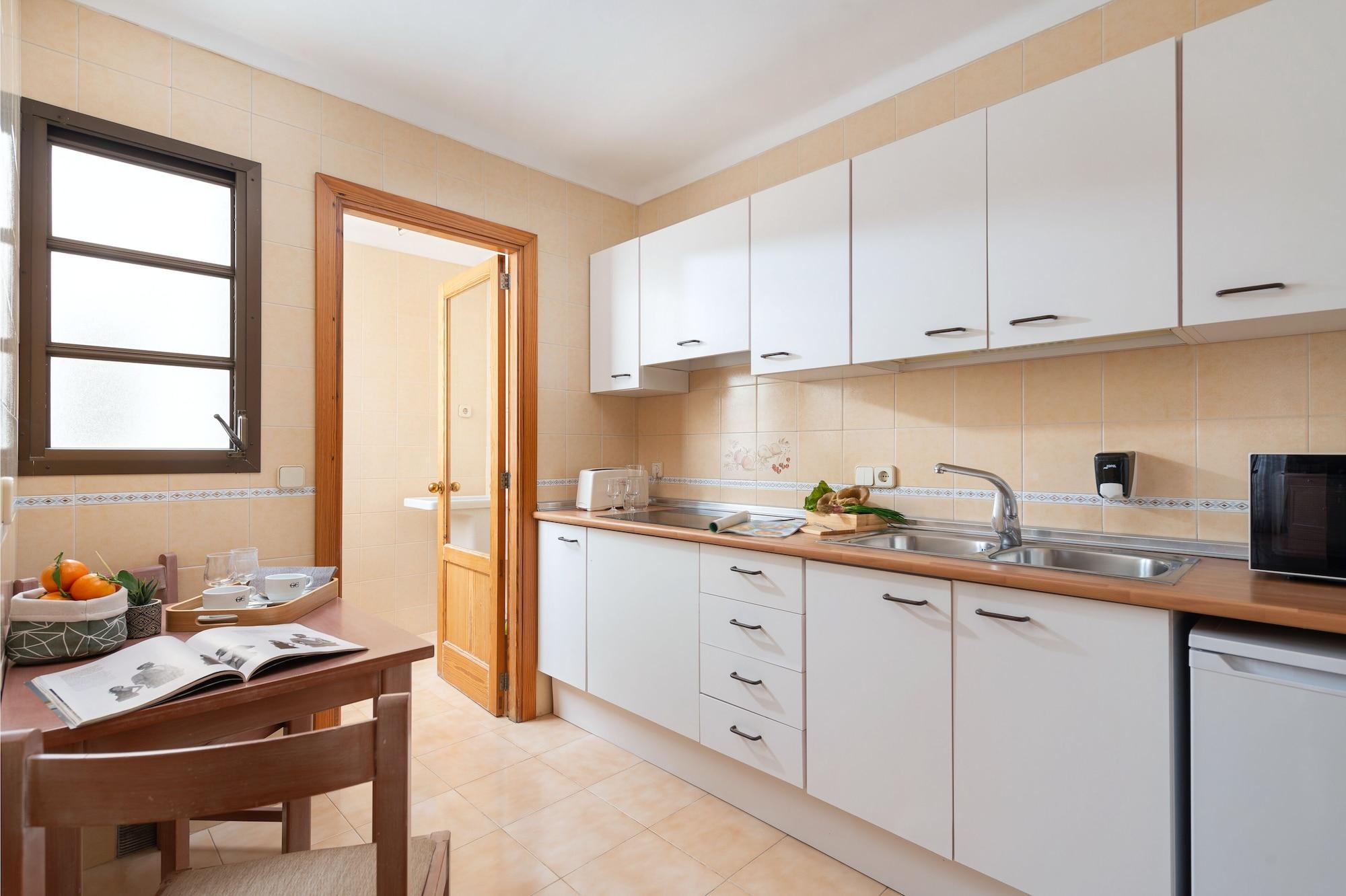 Apartamentos Carlos V Alcudia  Bagian luar foto